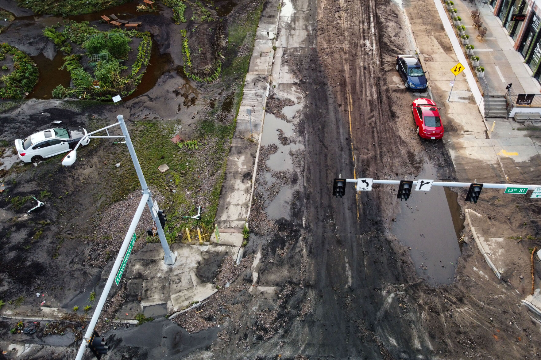 080921-owh-new-flood-pic-cm014.jpg